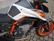 KTM DUKE 890 R 2021 7.jpg