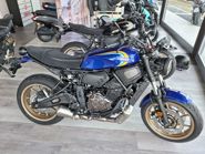 XSR 700 HISTORIC BLUE - Copia.jpg