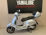 VESPA GTS 250 (2).jpg