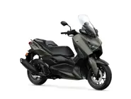 2025-Yamaha-XMAX125A-EU-Tech_Kamo-360-Degrees-001-03.jpg
