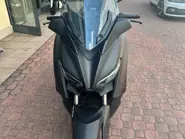 XMAX 2.jpg