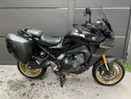 Tracer 9 GT MidnightBlack 4.jpeg
