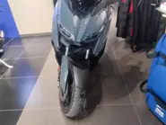 xmax 2.jpg