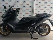 560t2.jpg