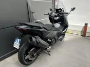 TMAX 560 Sword Grey 1.jpg