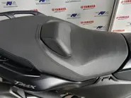 TMAXEZ690763.jpg