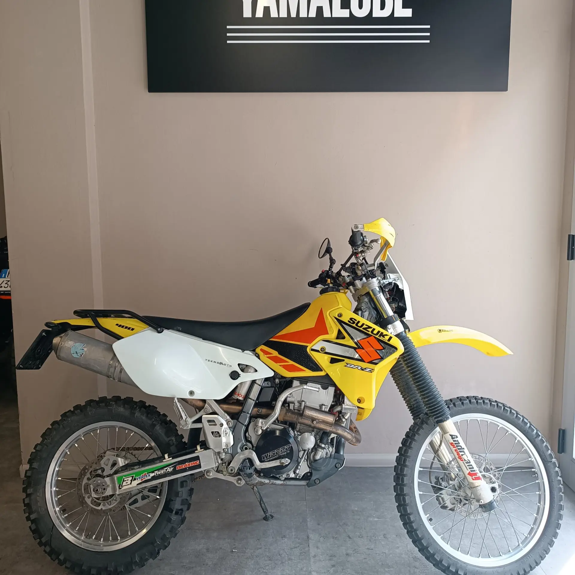 Suzuki DR 400 GIALLO S usata disponibile a IM