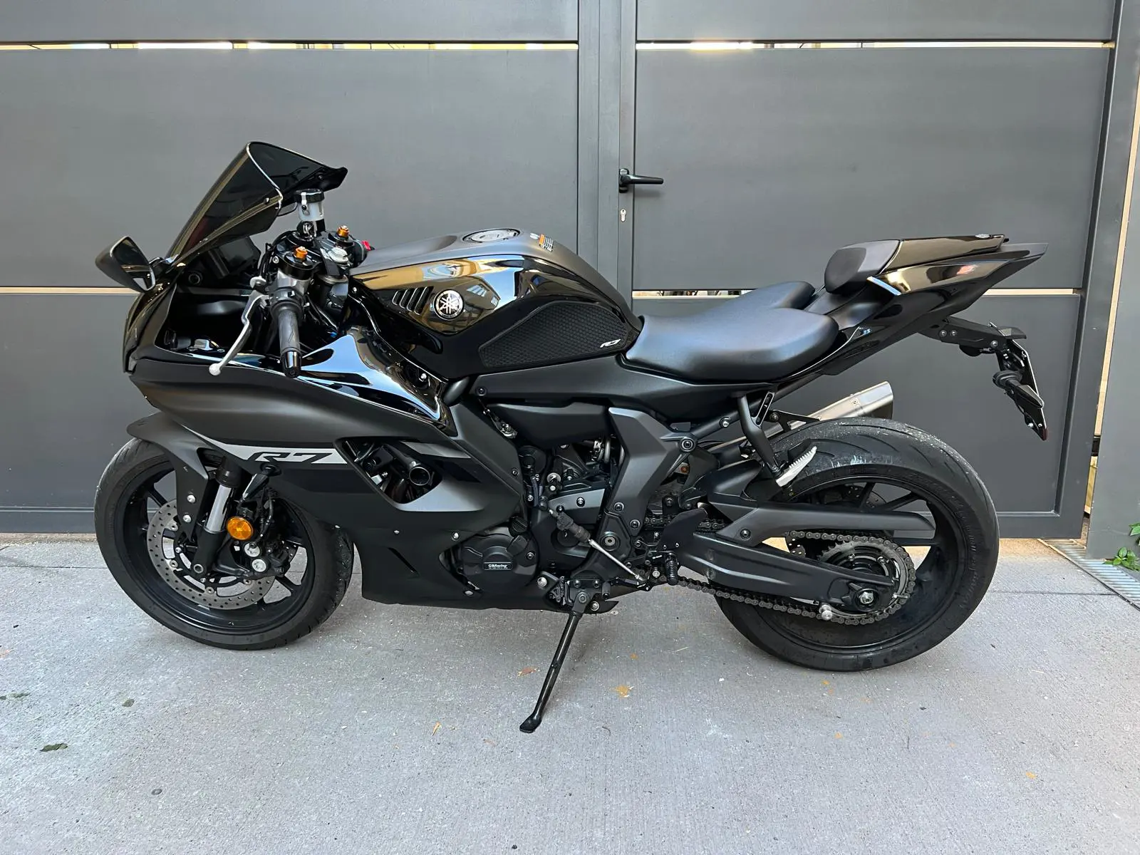Yamaha YZF R7 Midnight Black 35Kw usata disponibile a TS — free download