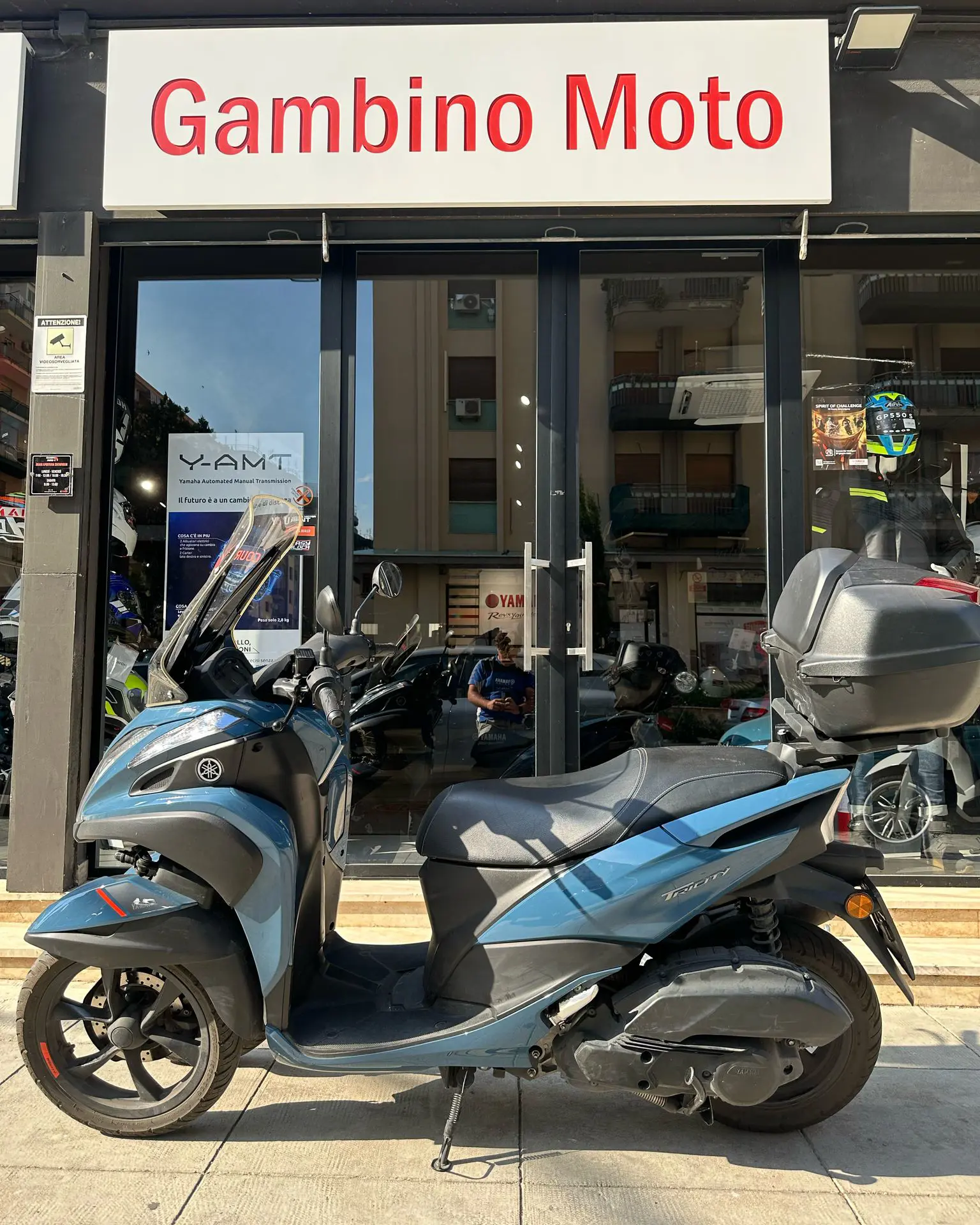 Yamaha Tricity 125 blu usata disponibile a PA