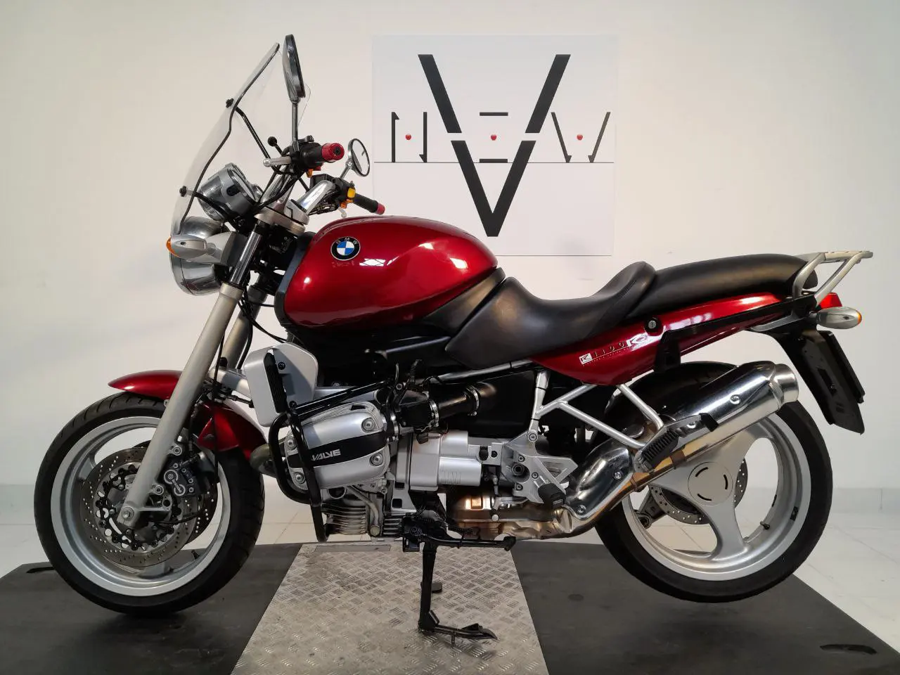 BMW R 1100 R Cat usata disponibile a AL