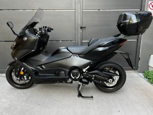 TMAX 560 SG 8.jpg