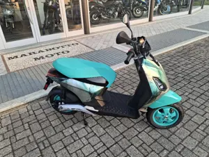 PIAGGIO ONE ELETTRICO.jpg