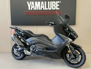TMAX 2017 (1).jpg
