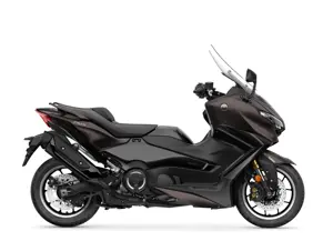 2025-Yamaha-XP500ADX-EU-Dark_Magma-Studio-002-03.jpg