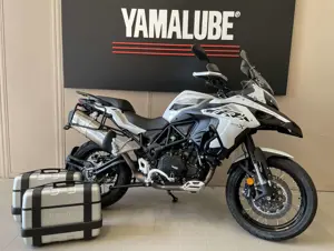 benelli trk 502 x (1).jpg
