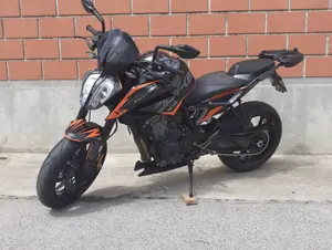 KTM DUKE 790 2019(7).jpg