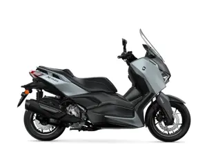 2025-Yamaha-XMAX300ASV-EU-Ceramic_Grey-Studio-002-03.jpg