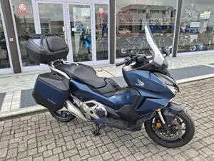 HONDA FORZA 750 2022.jpg