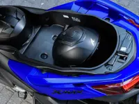 XMAX 300: fino a 500€ di vantaggi