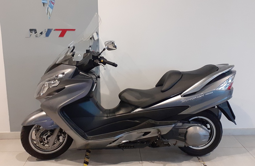 Suzuki Burgman 400 usata a Castellanza - Varese - Va per € 6.890