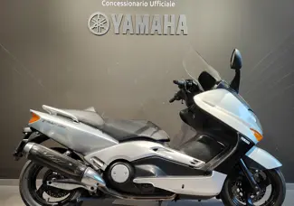 Yamaha T Max GRIGIO usata disponibile a MO