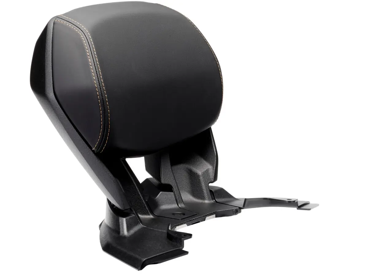 1SD-F843F-00-00-Passenger-backrest-cushion-Studio-002_Tablet.jpg