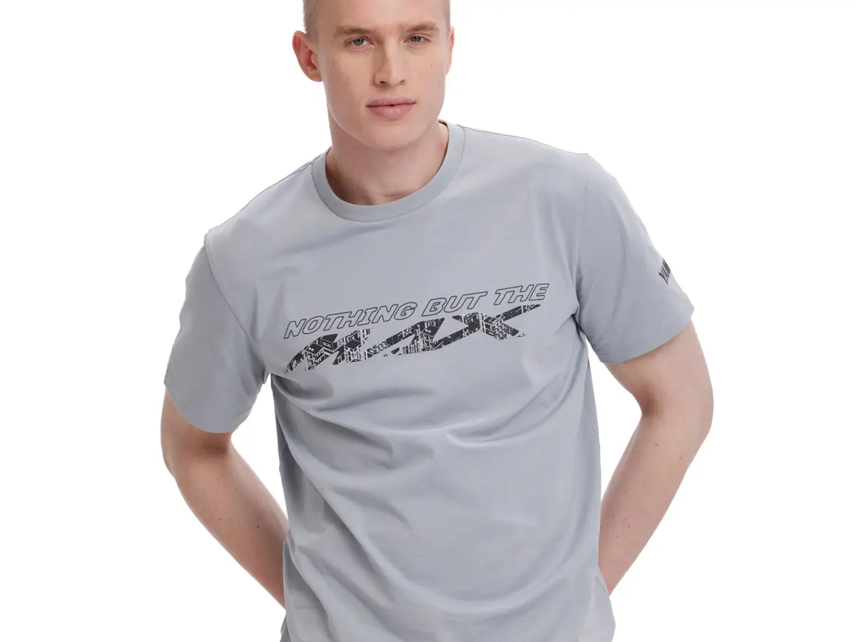 B25-SC107-E5-0L-Scooter-T-shirt-unisex-Max-family-Studio-002.jpg