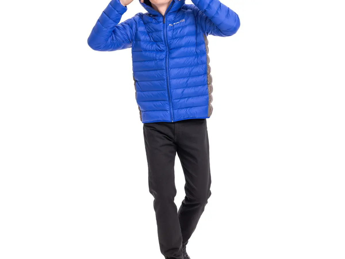 B25-AD117-E6-0L-Tenere-puffer-jacket-for-men-Studio-002.jpg