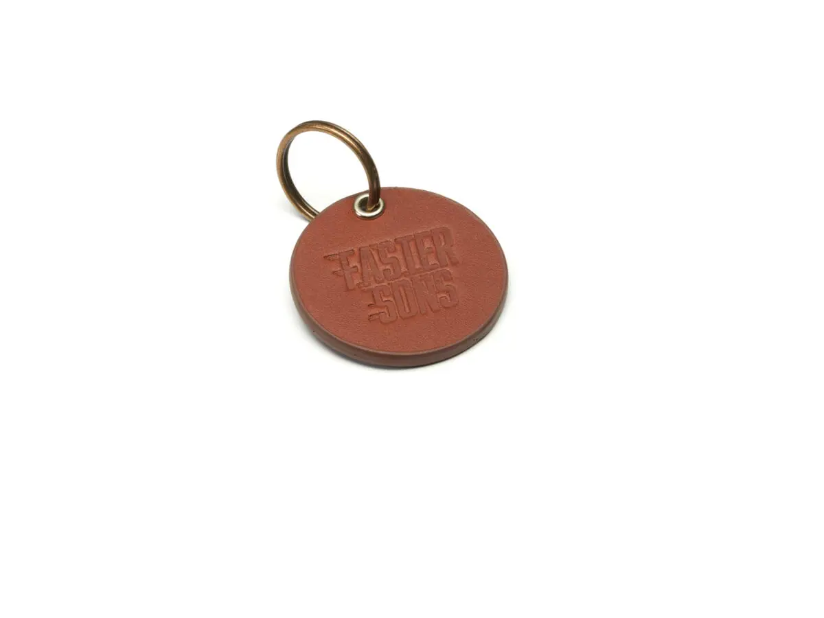 N20-PK006-D0-00-FS-KEYRING-LEATHER-BROWN-EU-Studio-001_Tablet.jpg