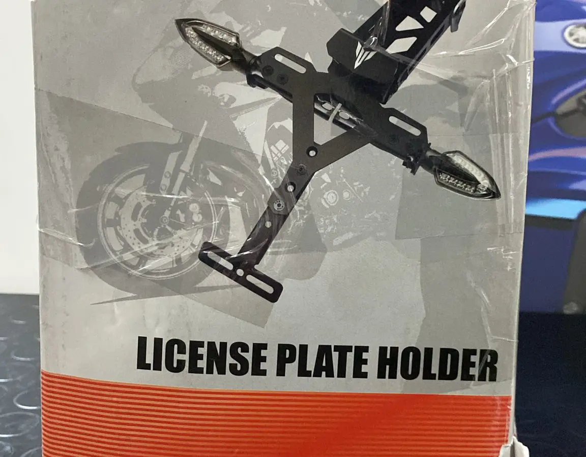 PORTATARGA TRACER MT09 1.jpeg