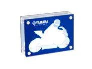 N22-MB007-E8-00-Yamaha-Racing-Piggy-Bank-EU-Studio-001_Tablet.jpg