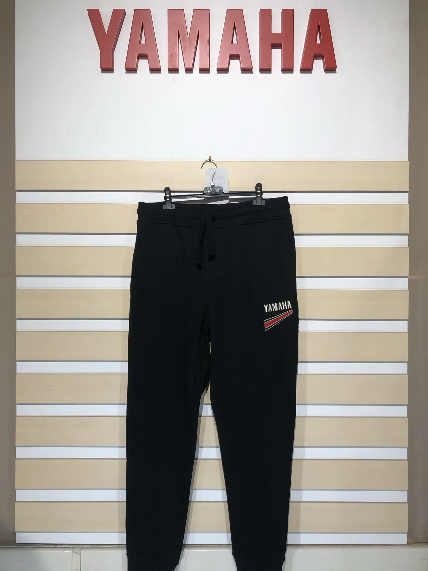 Pantaloni yamaha clearance