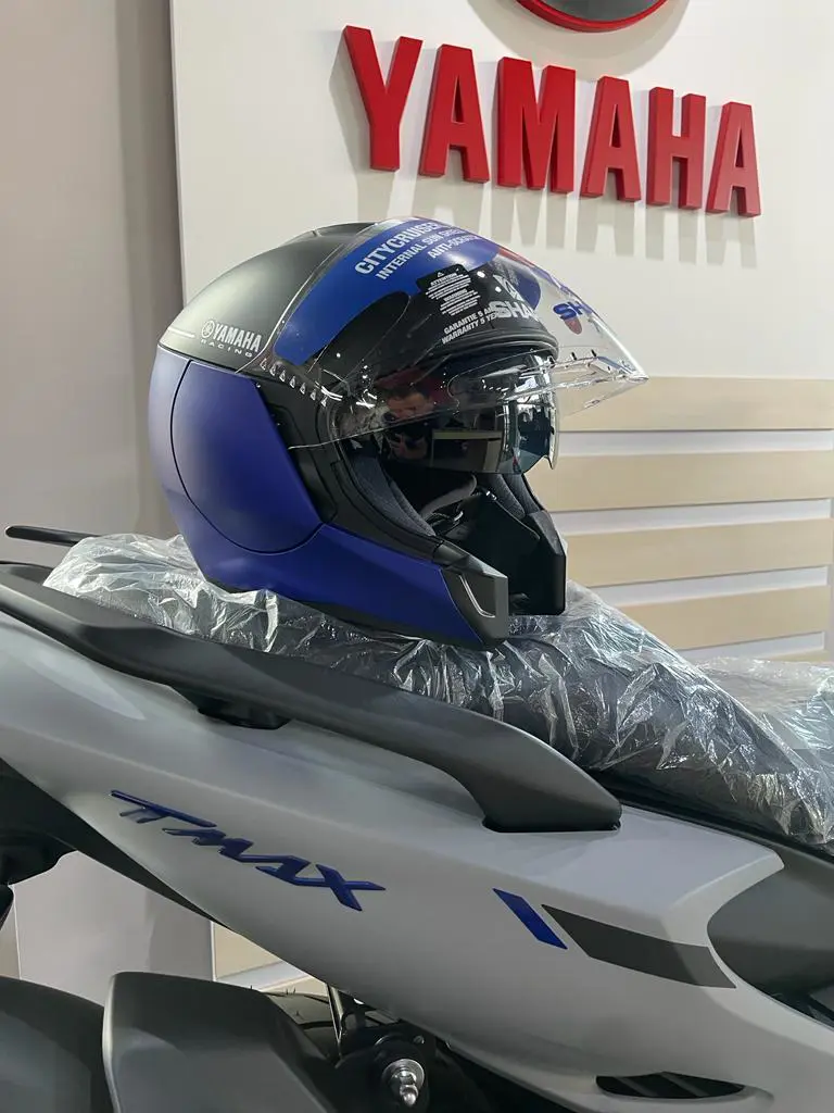 CASCO SHARK YAMAHA BLU Yamaha - CORVINO MOTO SRL