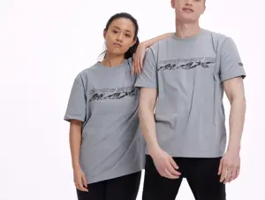 B25-SC107-E5-0L-Scooter-T-shirt-unisex-Max-family-Studio-001.jpg