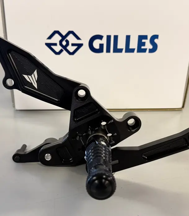 pedane-gilles-per-mt-07